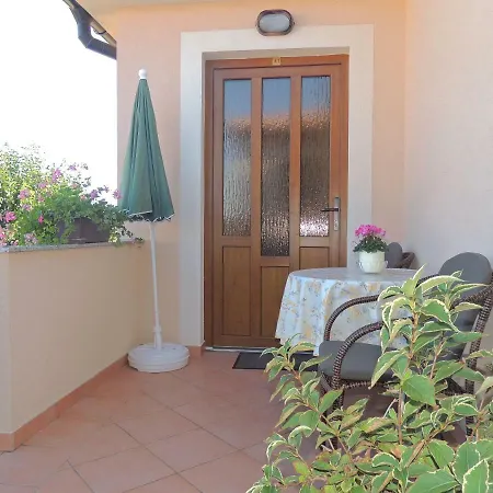 Ivan D Apartament Malinska
